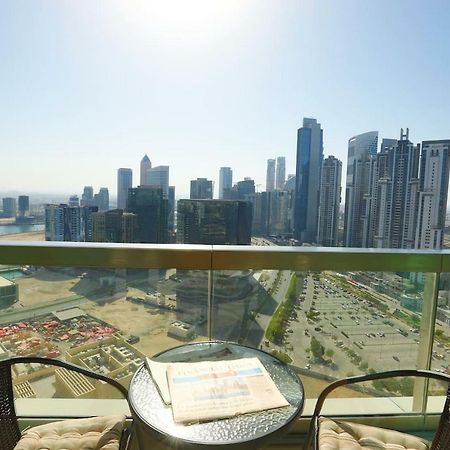 Prime Retreats - Downtown Dubai Apartment Bagian luar foto
