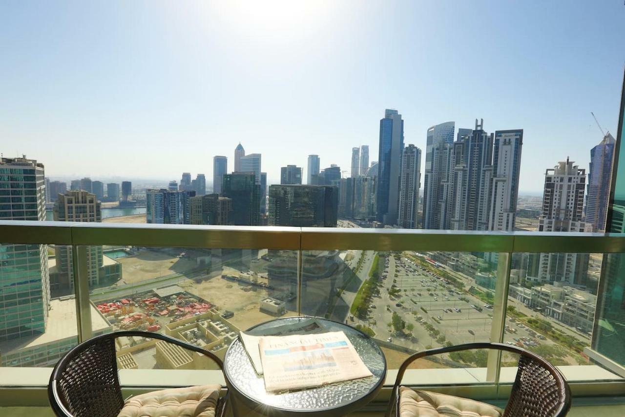 Prime Retreats - Downtown Dubai Apartment Bagian luar foto
