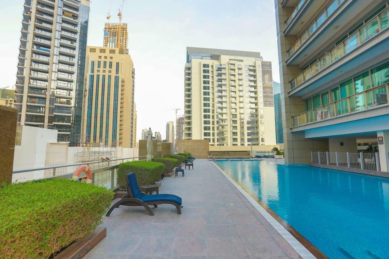 Prime Retreats - Downtown Dubai Apartment Bagian luar foto