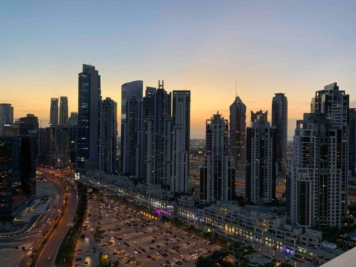 Prime Retreats - Downtown Dubai Apartment Bagian luar foto